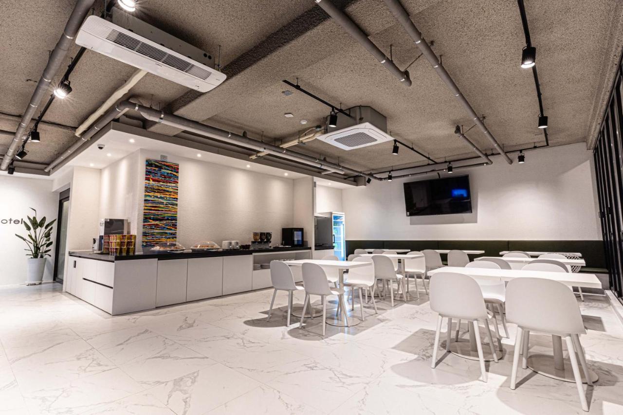 Zam101 Hotel Gimhae Ngoại thất bức ảnh